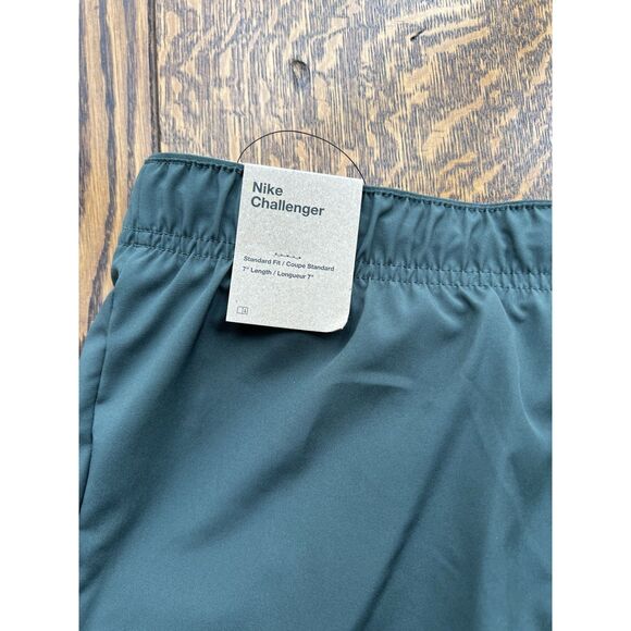 Nike Men’s Dri-FIT Challenger 7" Brief-Lined Versatile Shorts Green XXL NWT - Picture 5 of 5